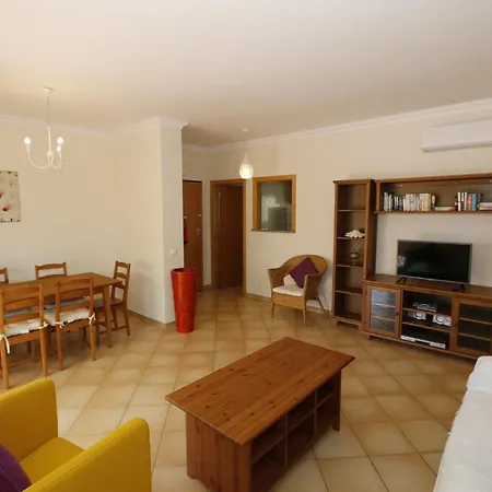Old Village Apartment *