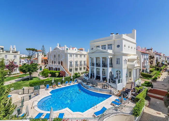 Old Village Apartament *