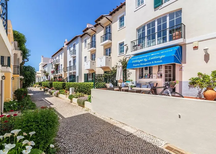 Apartament Old Village *