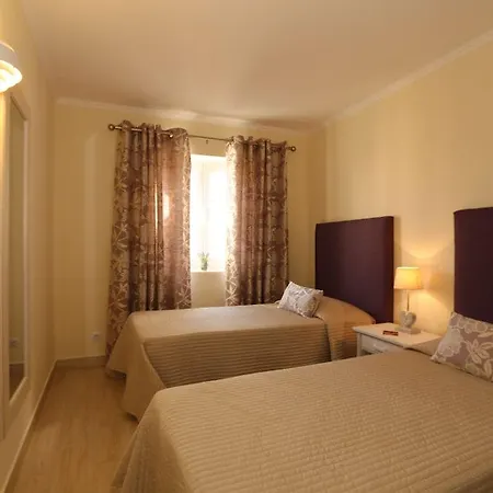 Old Village Apartment *