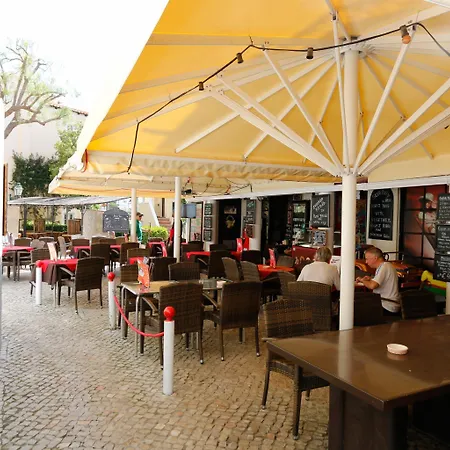 Old Village Appartement *