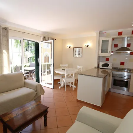 Old Village Appartement *