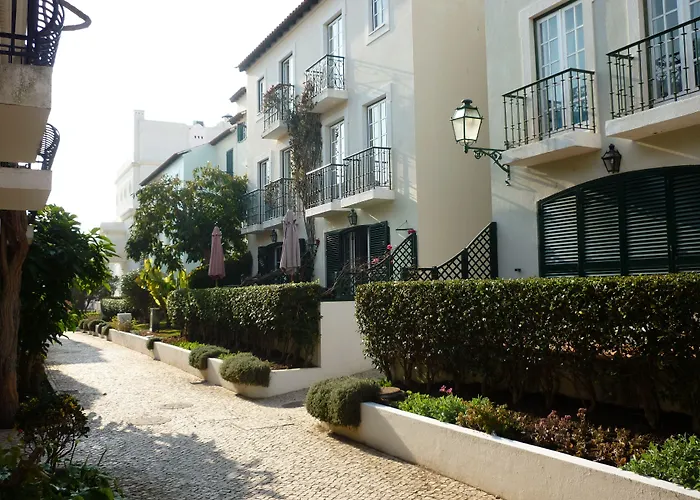 Old Village * וילהמורה