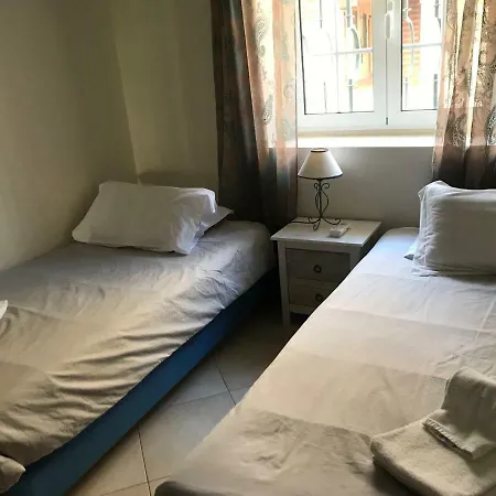 Old Village 빌라모라