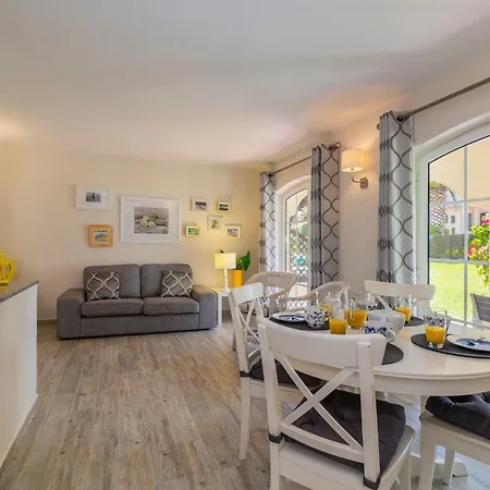 아파트 Old Village 빌라모라