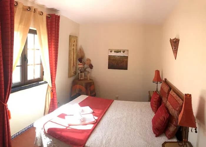 Old Village فيلامورا